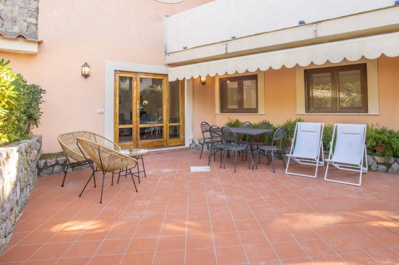 Country Life Relais Apartment Massa Lubrense Exterior photo
